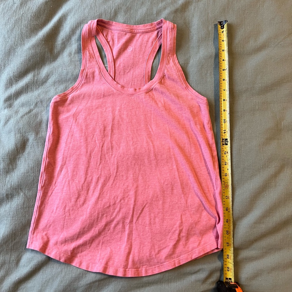 Lululemon tank top - pink - small - Picture 5 of 6
